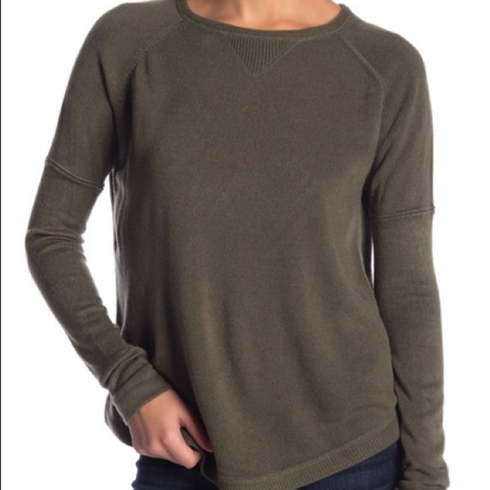 Sweet Romeo Crew Neck Raglan Sweater Olive S
